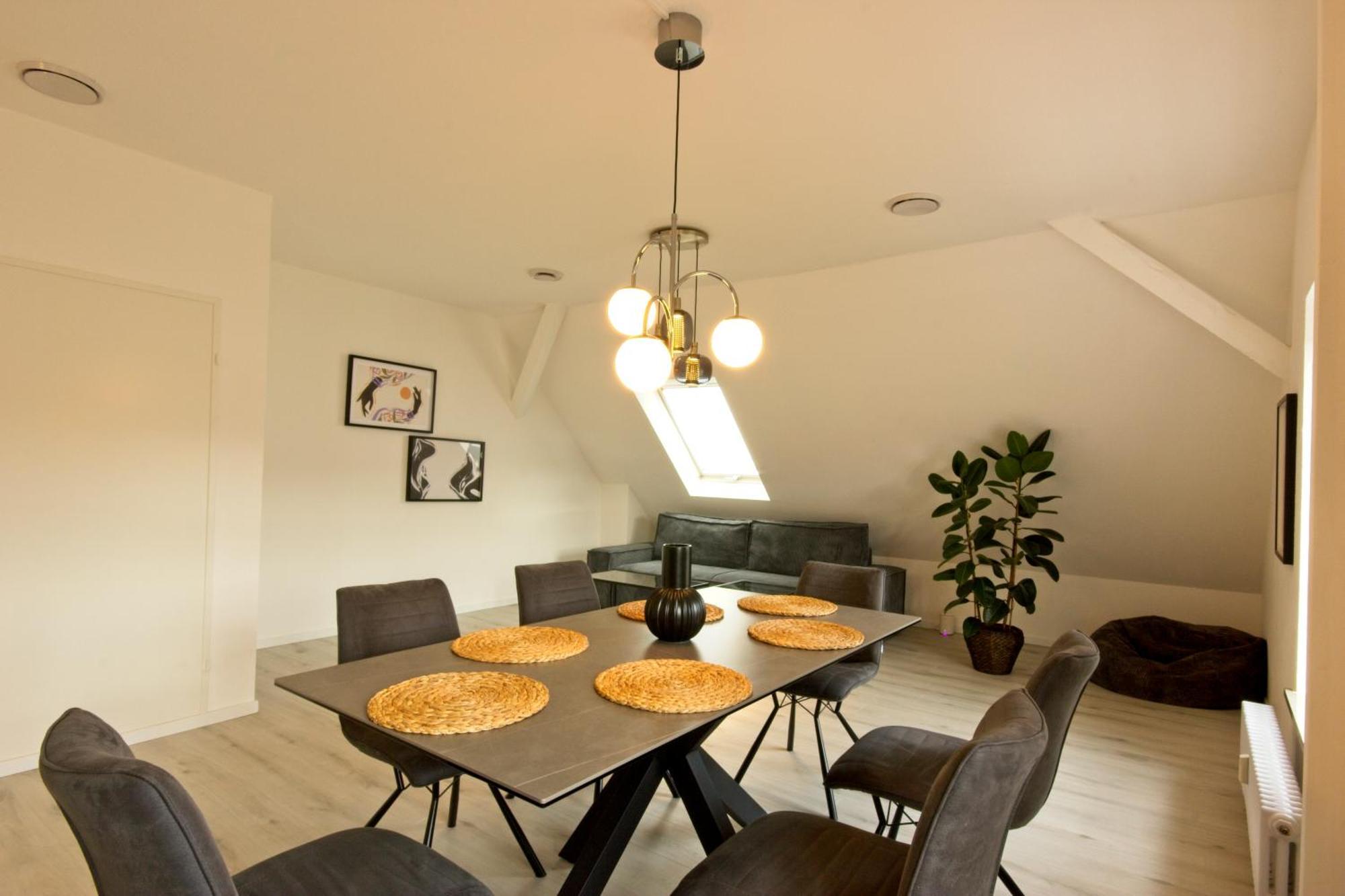 Bonnystay Loerrach Designer Apartment, Mitten In Loerrach 111 Qm ภายนอก รูปภาพ